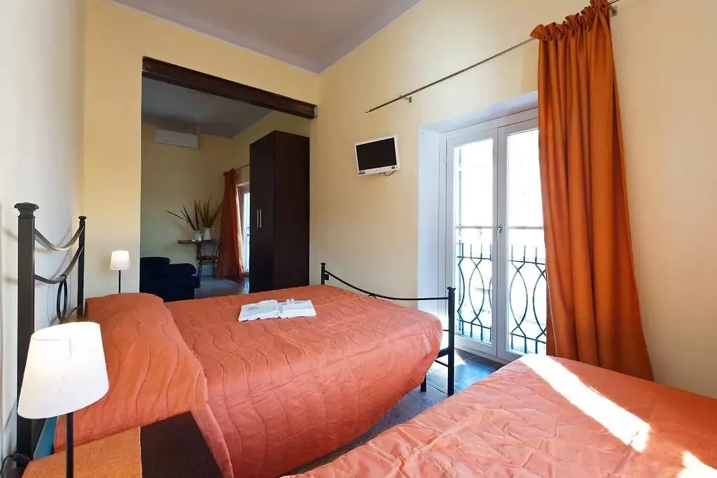 B&B Ponte Di Mezzo Pisa Italy