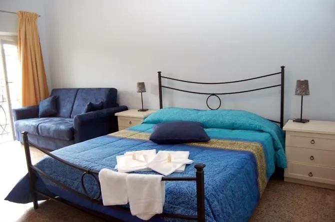 B&B Ponte Di Mezzo Pisa Bed & Breakfast